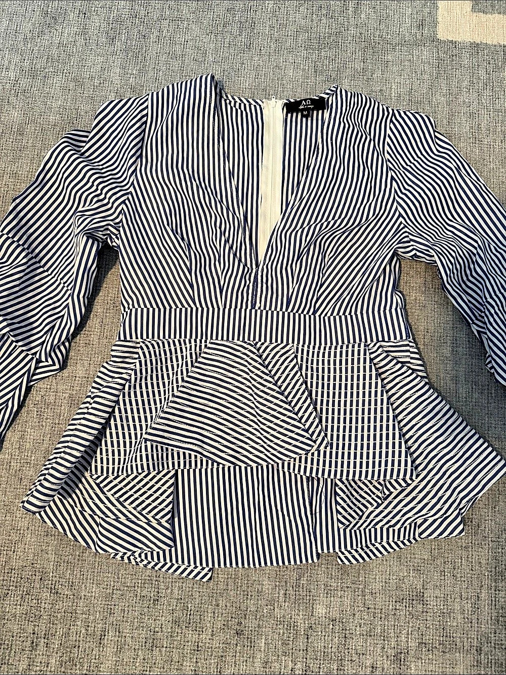 Striped Peplum Blouse in Blue & White Size Medium Like New